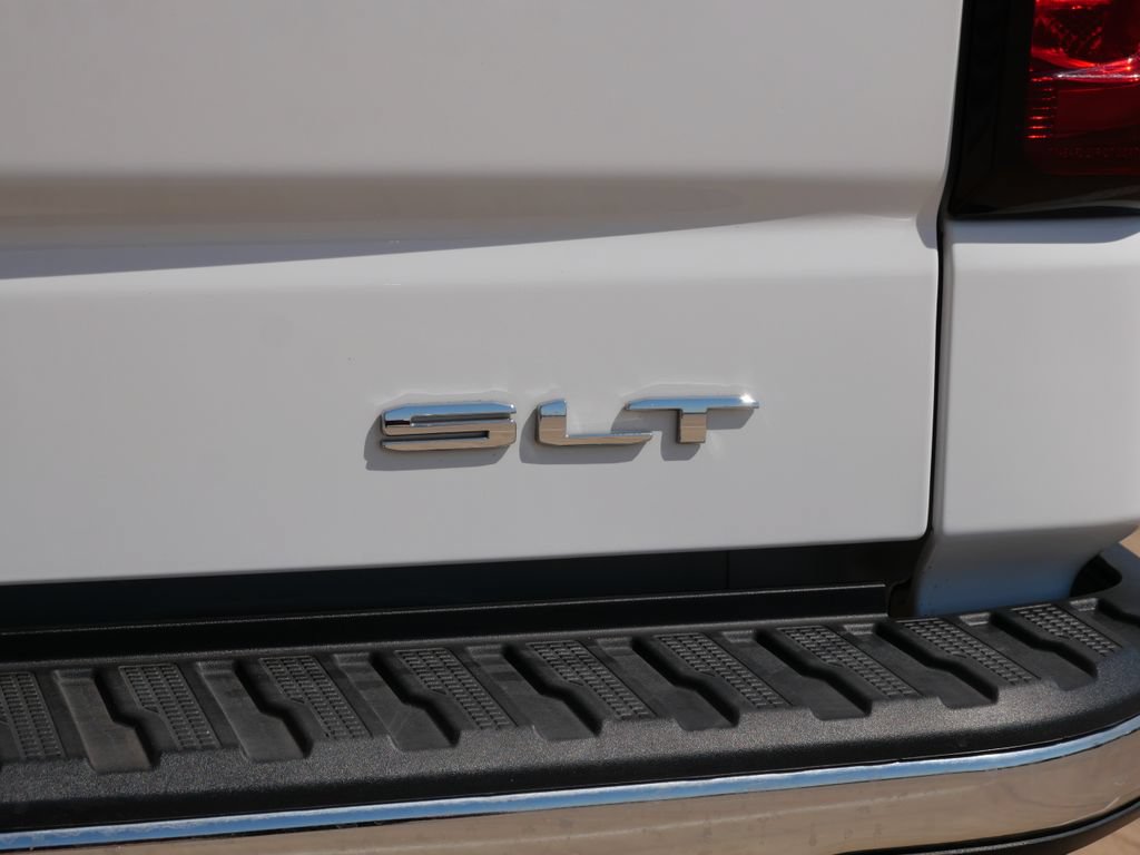 Used 2025 GMC Sierra 1500 SLT AWD/4WD image 13
