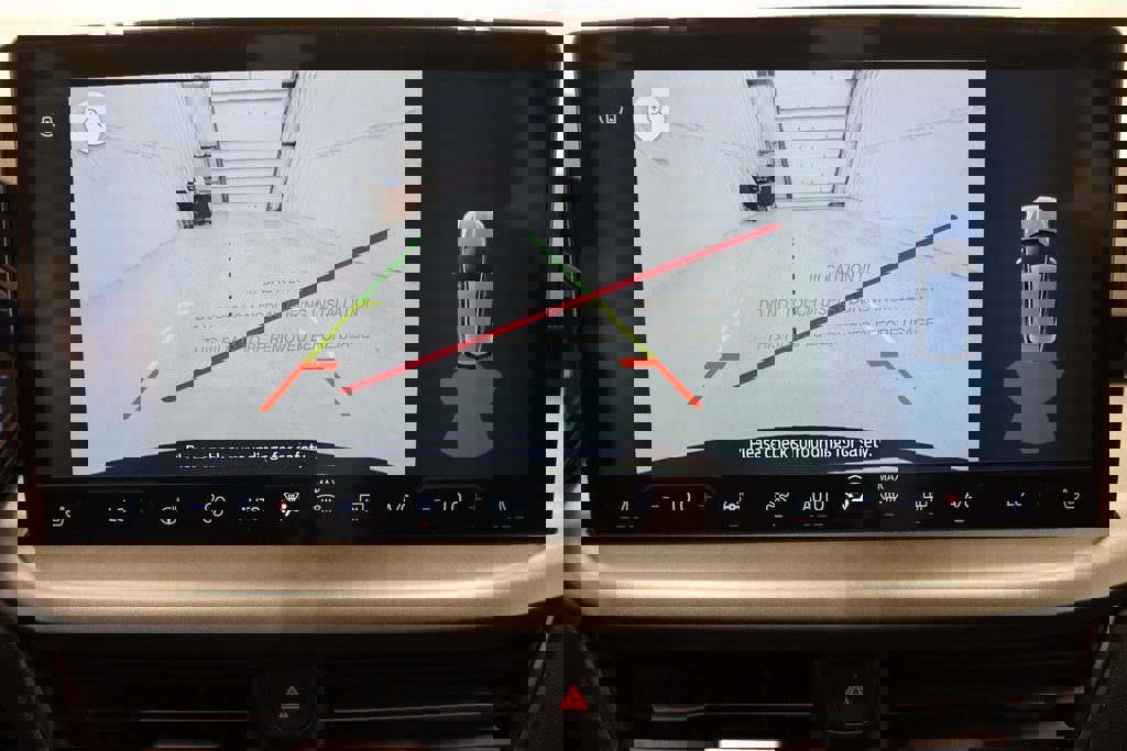 Certified 2024 Ford Escape SE image 61