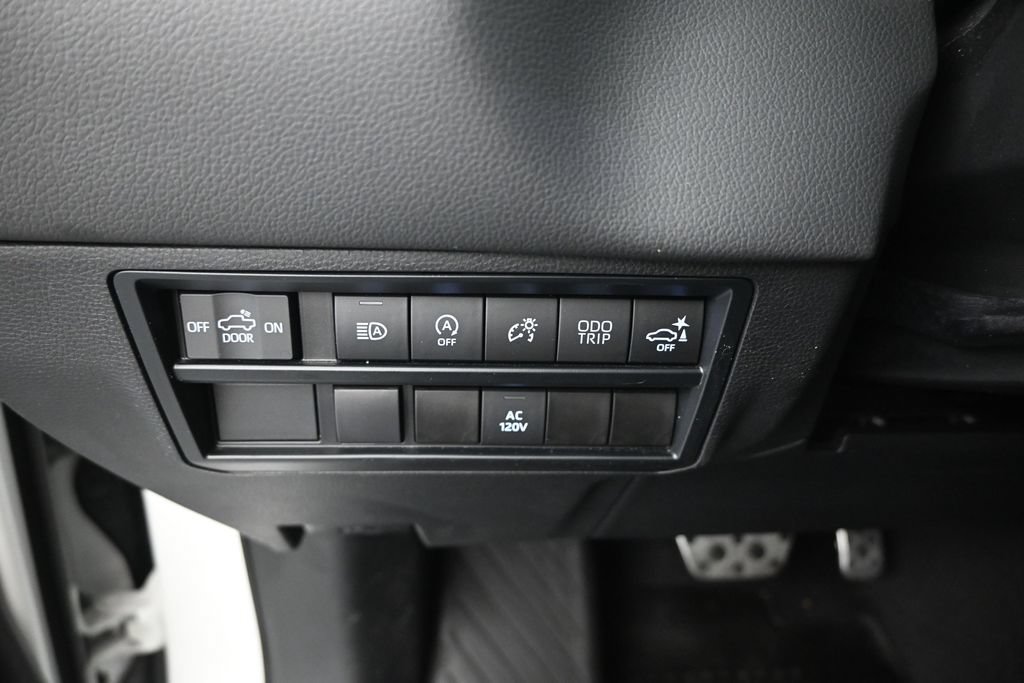 Used 2023 Toyota Tundra Limited w/ TRD Off-Road Package AWD/4WD image 18