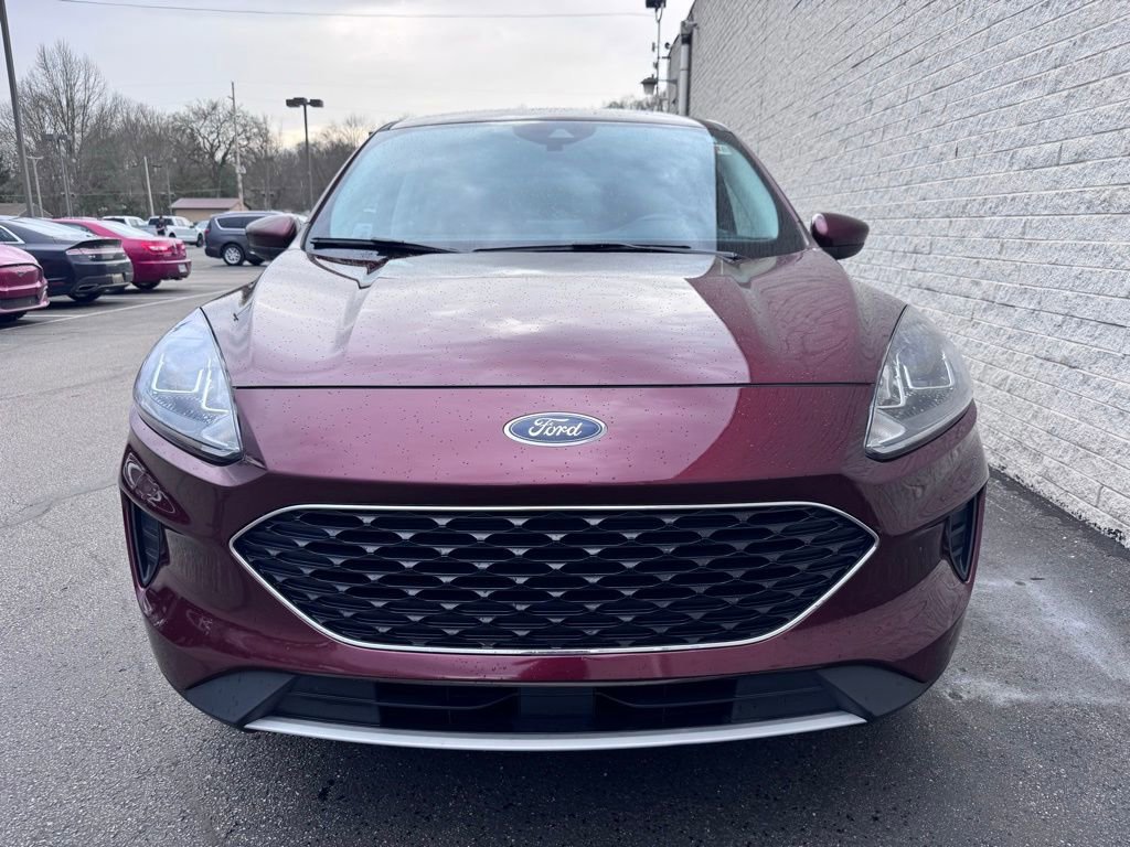 Certified 2021 Ford Escape SE image 9