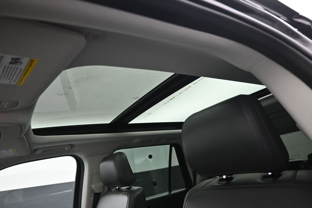 Certified 2025 Ford Expedition Active AWD/4WD image 10