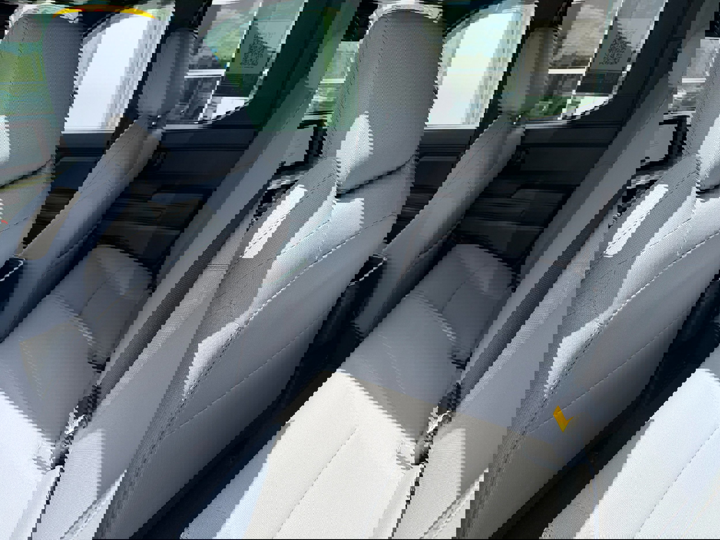 Used 2025 Toyota Tacoma SR5 image 17