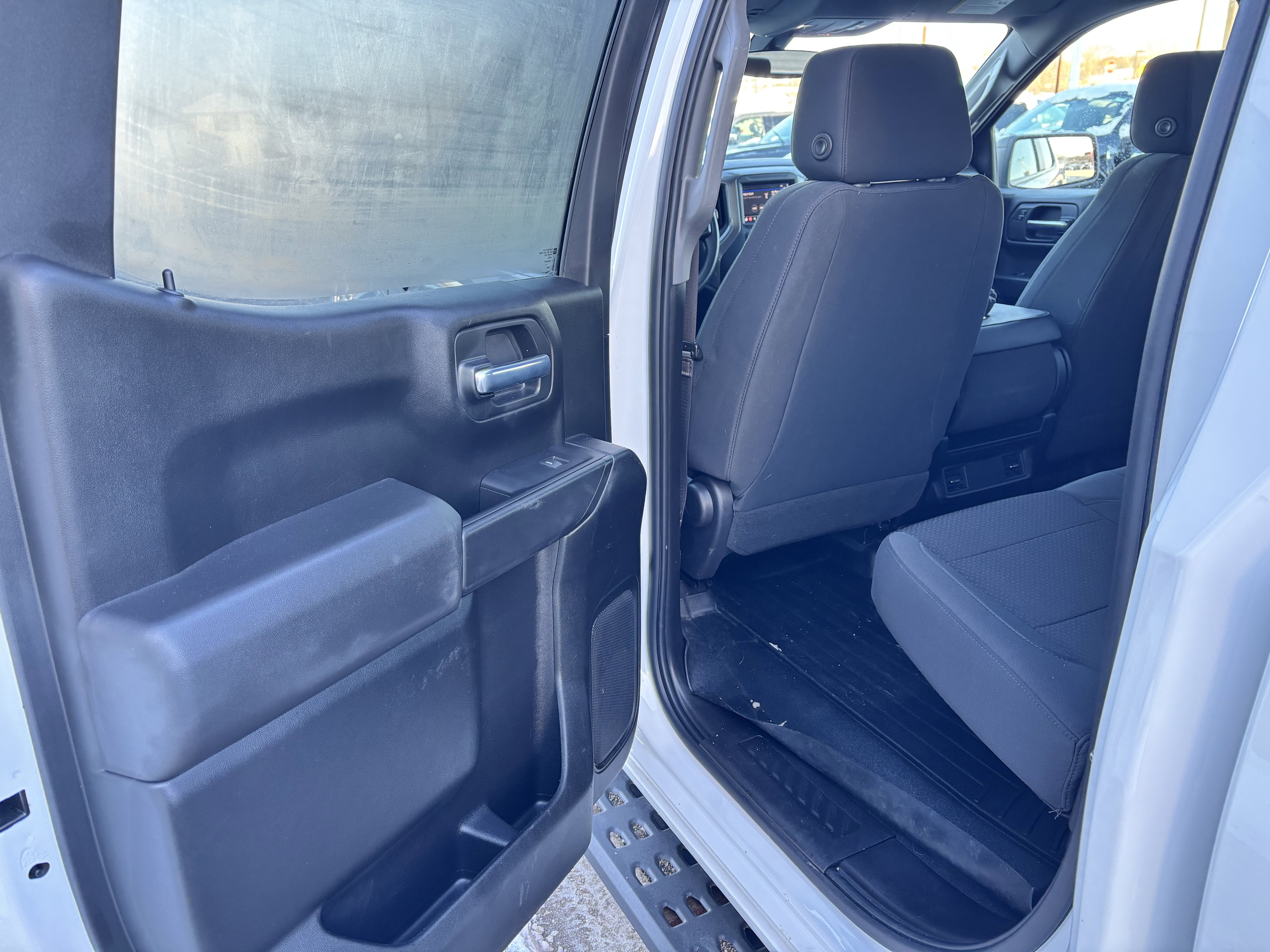 Used 2021 Chevrolet Silverado 1500 Custom Trail Boss image 12