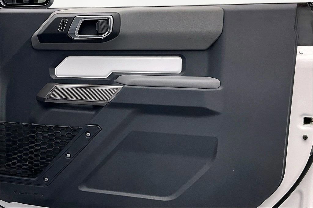 Certified 2023 Ford Bronco Black Diamond image 24