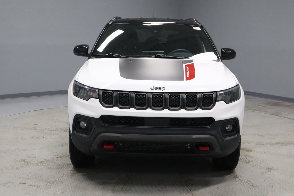 Used 2023 Jeep Compass Trailhawk w/ Trailhawk Convenience Group image 6
