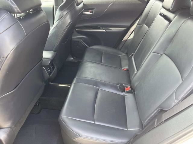 Used 2023 Toyota Venza XLE image 13