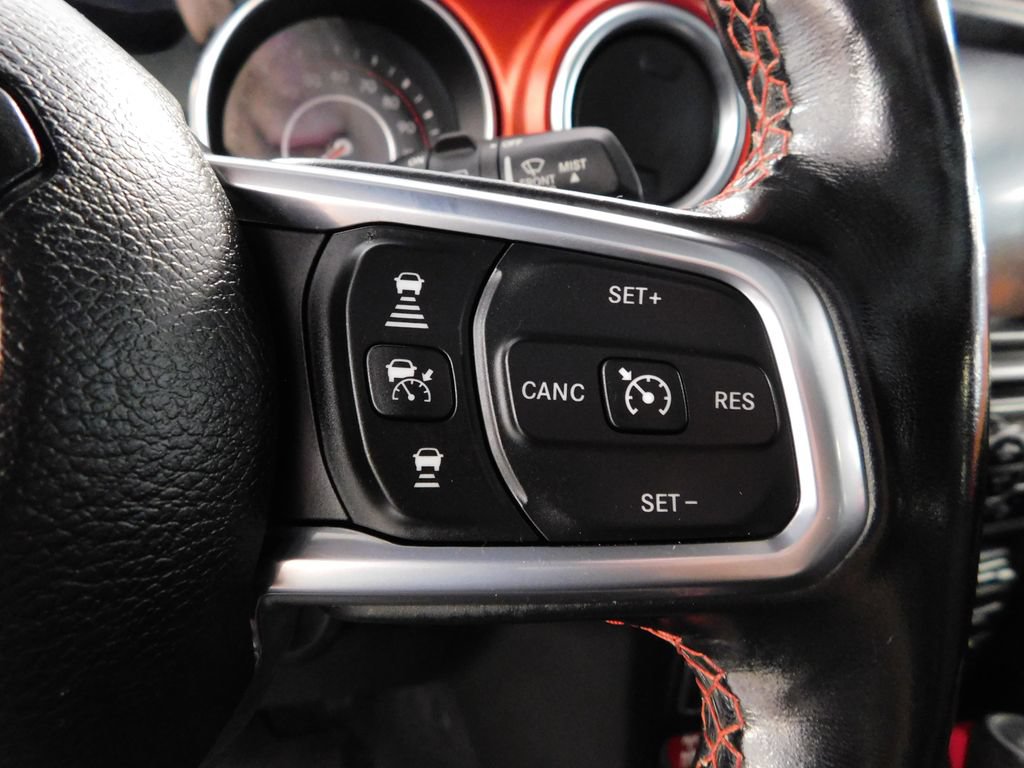 Used 2020 Jeep Wrangler Unlimited Rubicon w/ Dual Top Group AWD/4WD image 19