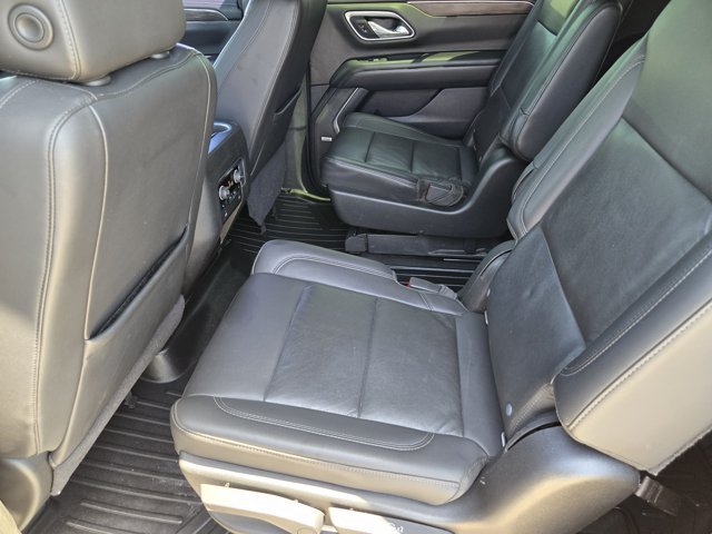 Used 2021 Chevrolet Tahoe Z71 w/ Z71 Signature Package AWD/4WD image 27