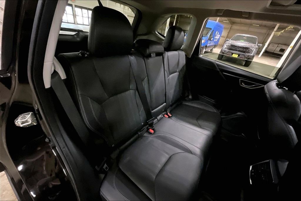 Used 2019 Subaru Forester Limited w/ Popular Package #3 AWD/4WD image 26
