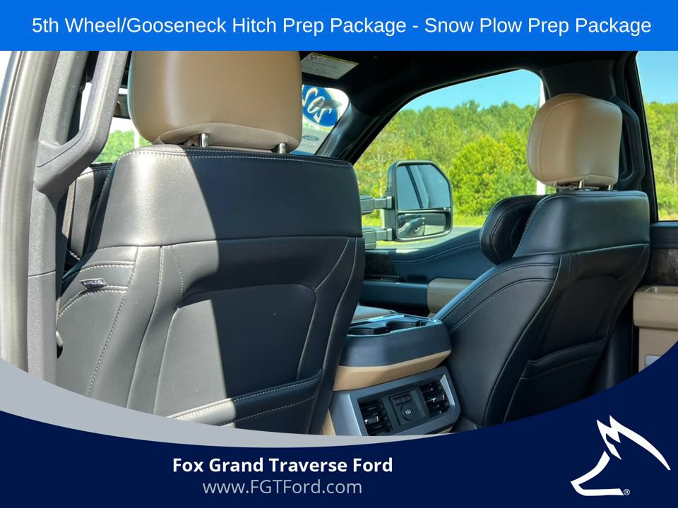 Certified 2024 Ford F350 Lariat w/ Lariat Ultimate Package AWD/4WD image 37