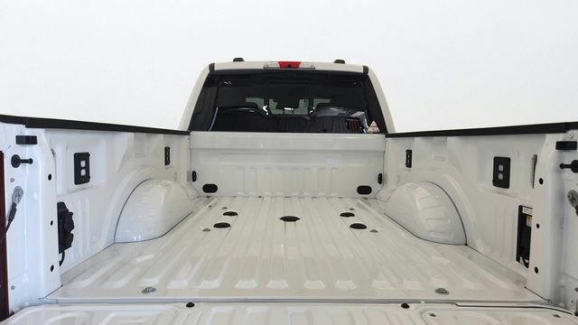 Certified 2026 Ford F350 Platinum AWD/4WD image 21