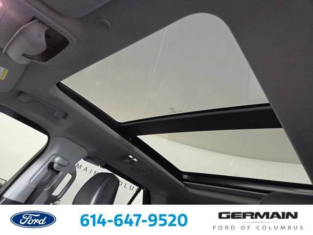 Certified 2023 Ford Explorer XLT w/ XLT Sport Appearance Package AWD/4WD image 33