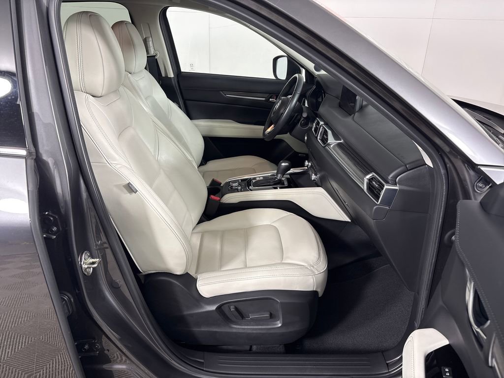 Used 2020 MAZDA CX-5 Grand Touring w/ GT Premium Package FWD image 6