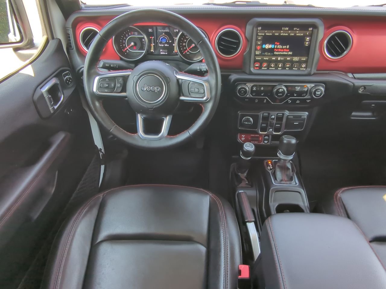 Used 2021 Jeep Gladiator Rubicon AWD/4WD image 14