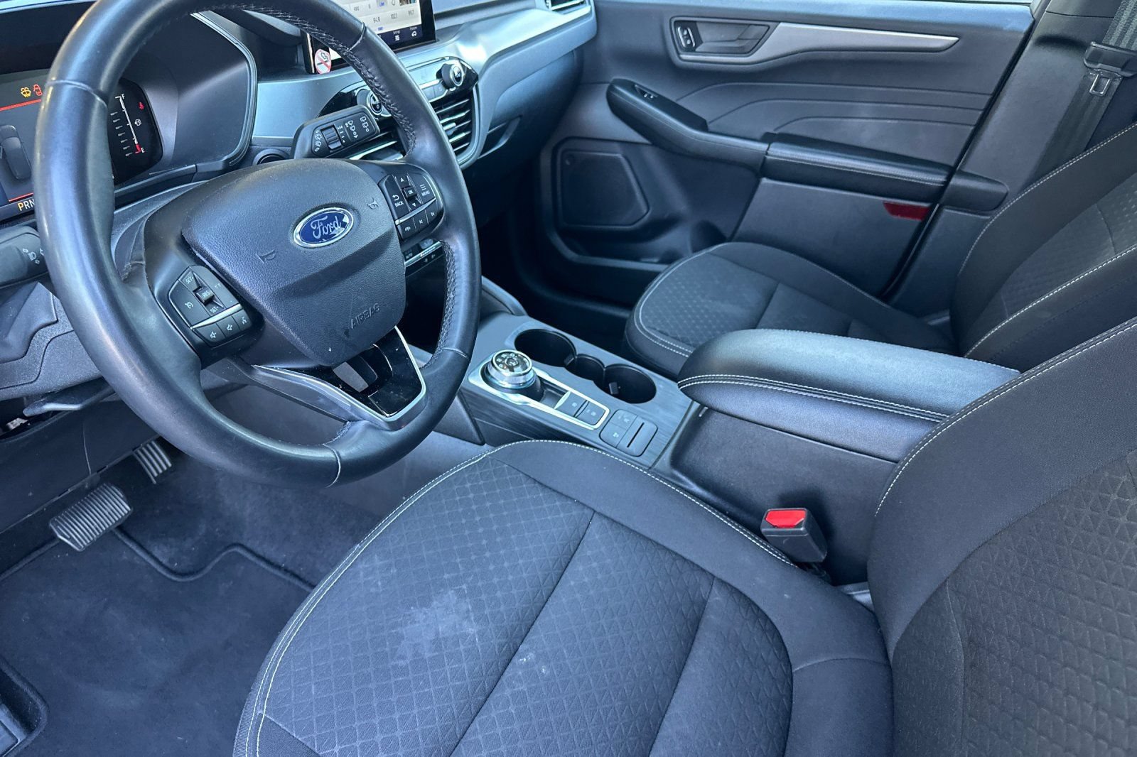 Certified 2024 Ford Escape Active FWD image 9