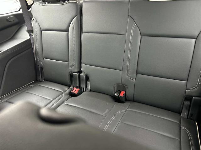 Used 2024 GMC Yukon SLT image 15