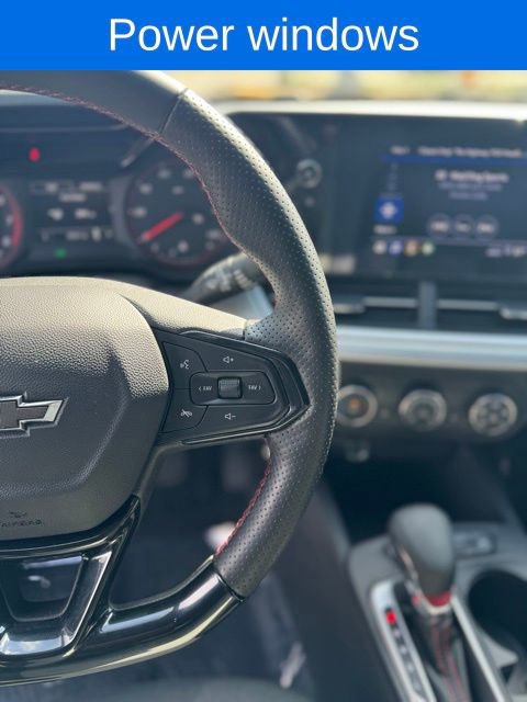 Used 2024 Chevrolet Trax RS w/ Driver Confidence Package FWD image 18