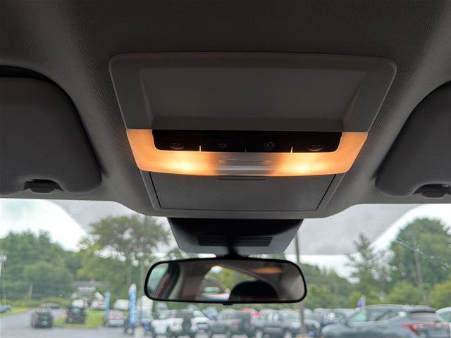 Used 2025 Nissan Sentra SV w/ Trunk Package FWD image 26