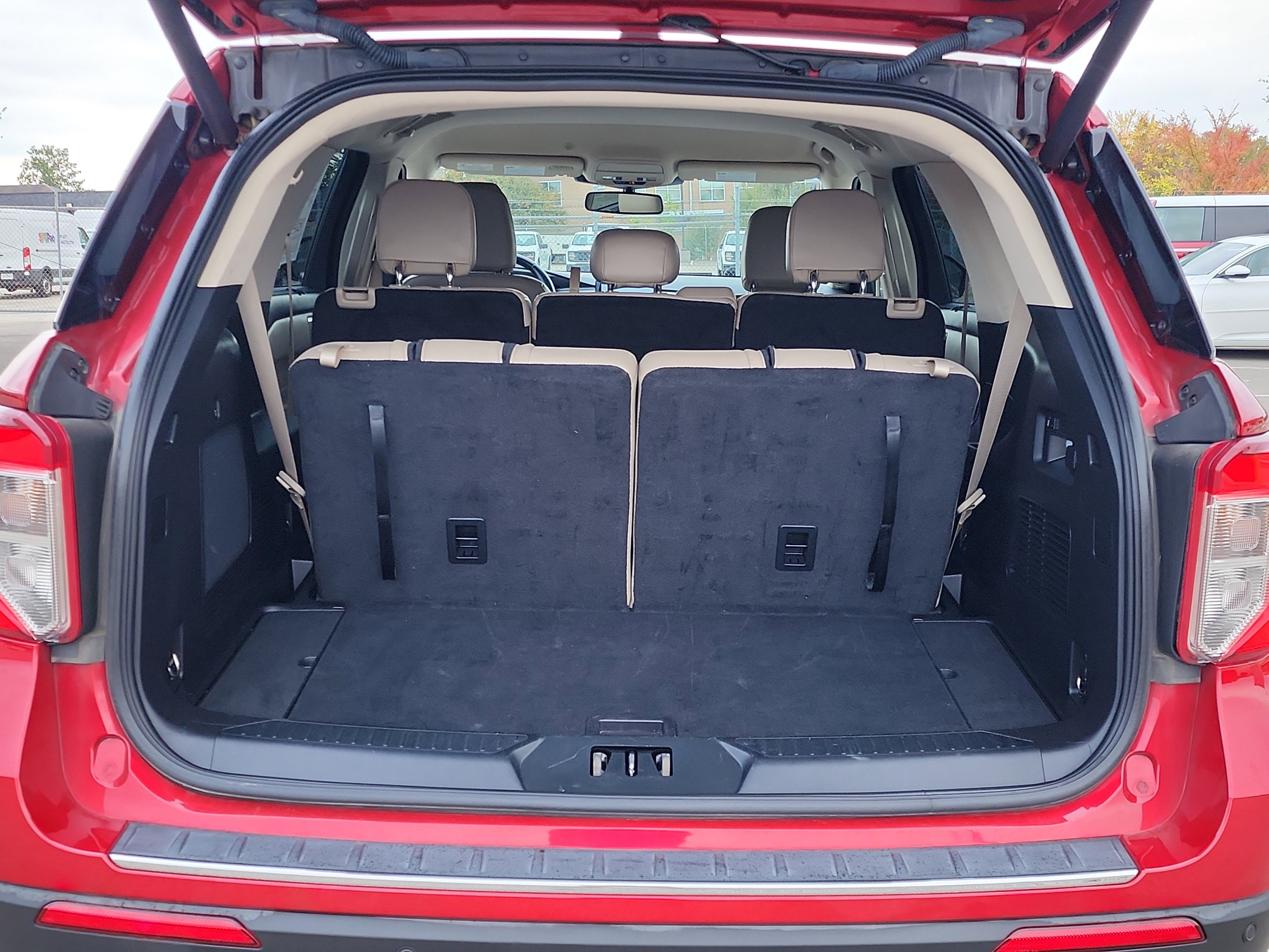 Certified 2023 Ford Explorer Limited image 15