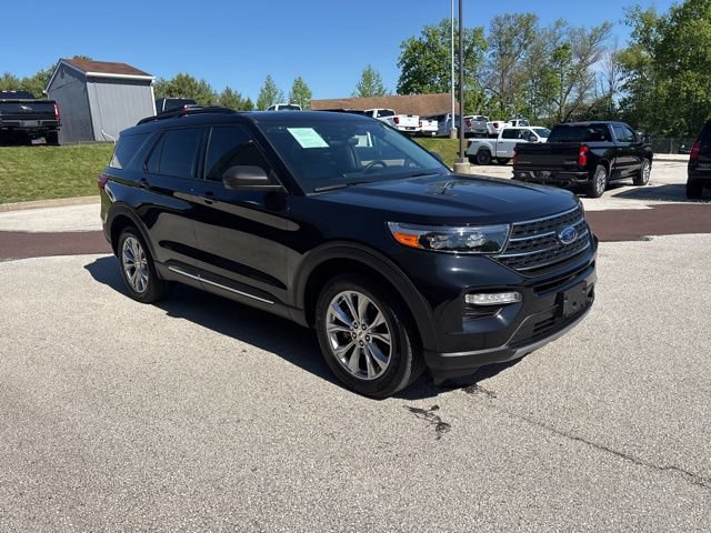 Certified 2024 Ford Explorer XLT w/ Equipment Group 202A AWD/4WD image 14