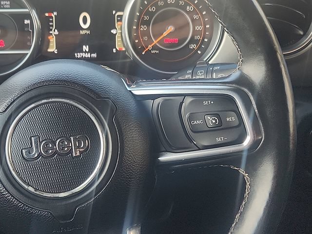 Used 2018 Jeep Wrangler Unlimited Sahara w/ Cold Weather Group AWD/4WD image 15