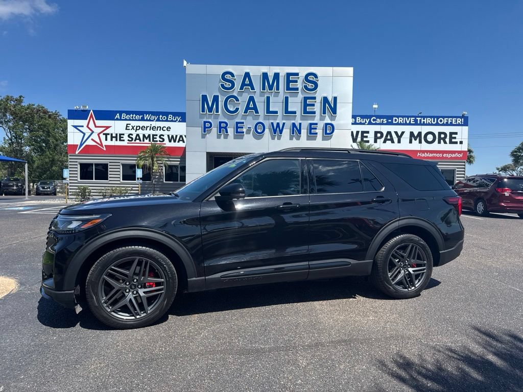 Certified 2025 Ford Explorer ST AWD/4WD image 2