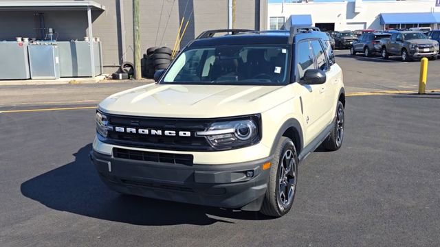 Certified 2024 Ford Bronco Sport Outer Banks w/ Tech Package AWD/4WD image 4