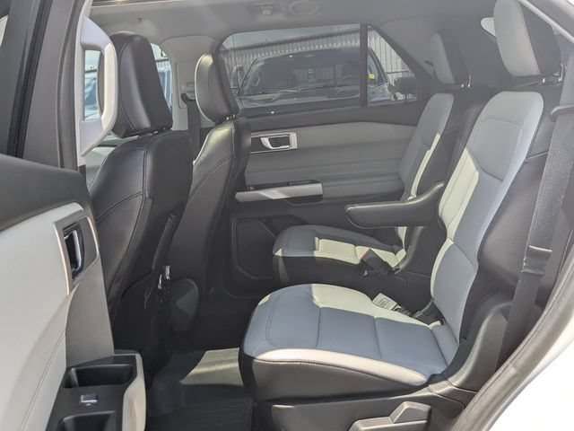 Certified 2021 Ford Explorer XLT w/ Equipment Group 202A RWD image 25