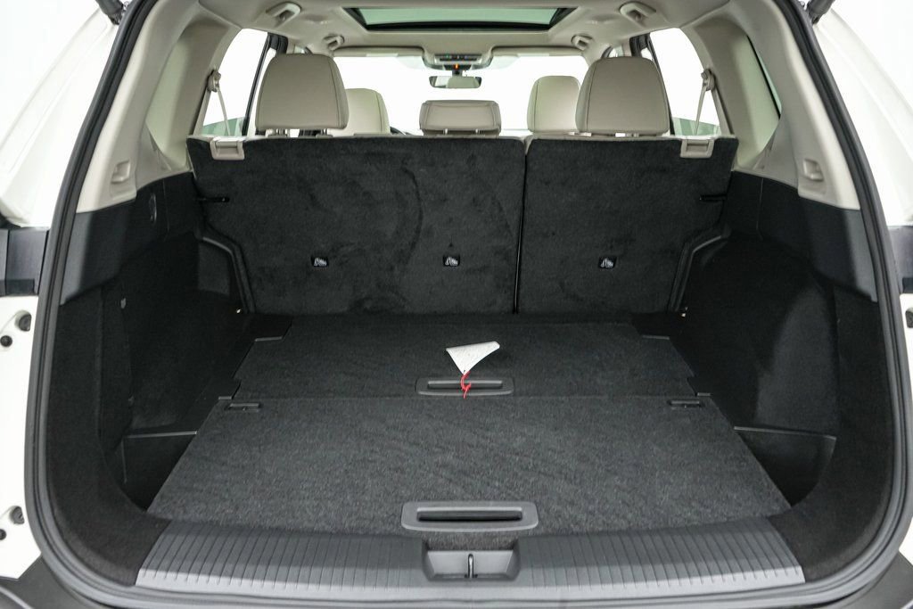 Used 2023 Nissan Rogue SL w/ SL Premium Package image 20