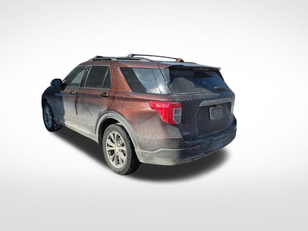 Certified 2020 Ford Explorer XLT w/ Equipment Group 202A image 2