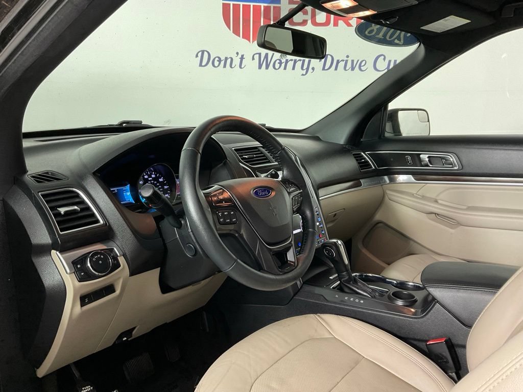 Certified 2018 Ford Explorer Limited FWD image 13