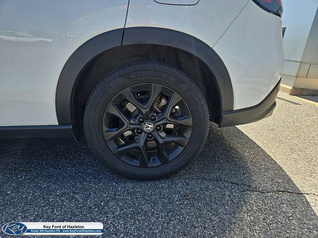 Used 2024 Honda HR-V Sport image 6