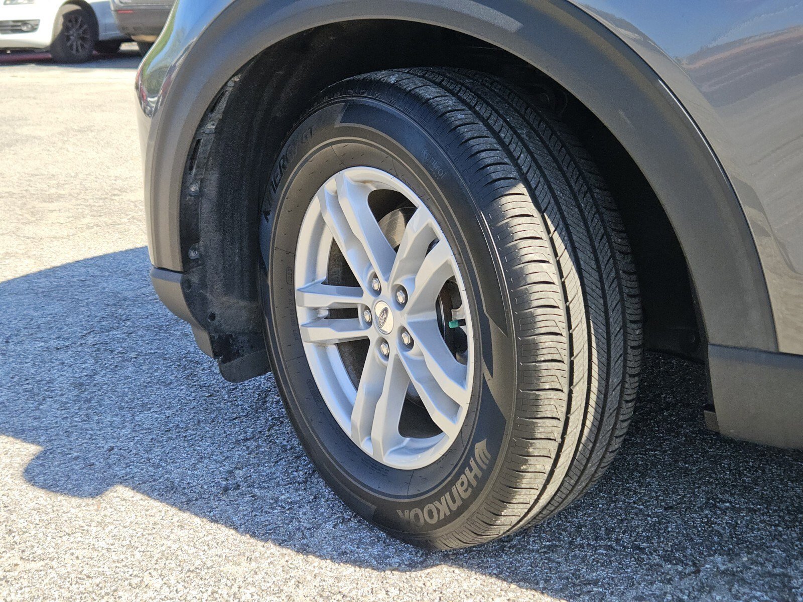 Certified 2023 Ford Explorer XLT w/ Equipment Group 202A image 34