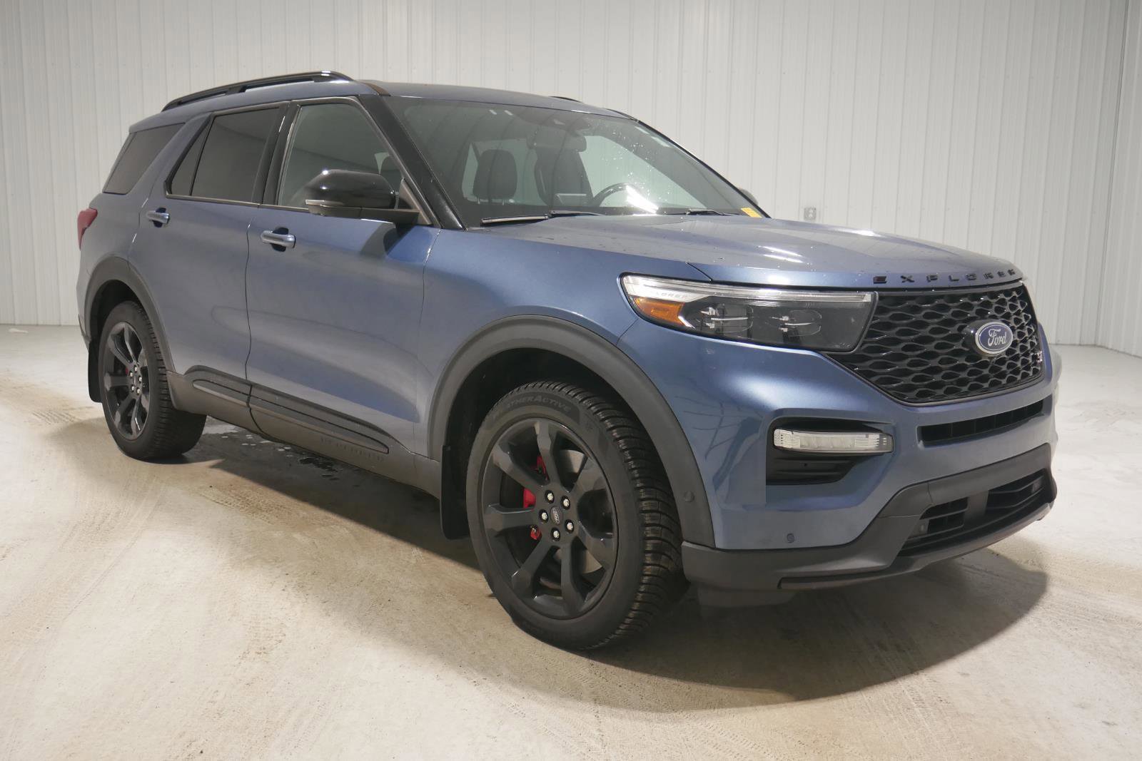 Certified 2020 Ford Explorer ST w/ ST Street Pack image 7