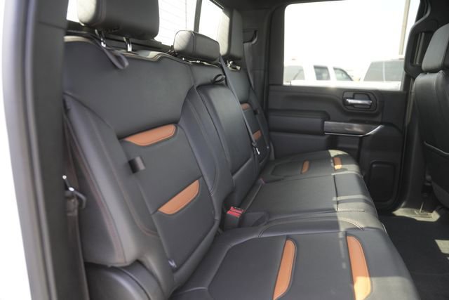 Used 2022 GMC Sierra 3500 AT4 image 16