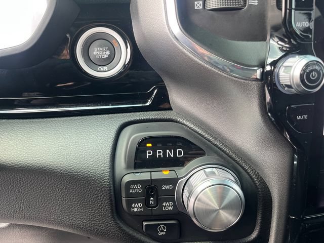 Used 2025 RAM 1500 Laramie w/ Night Edition AWD/4WD image 18