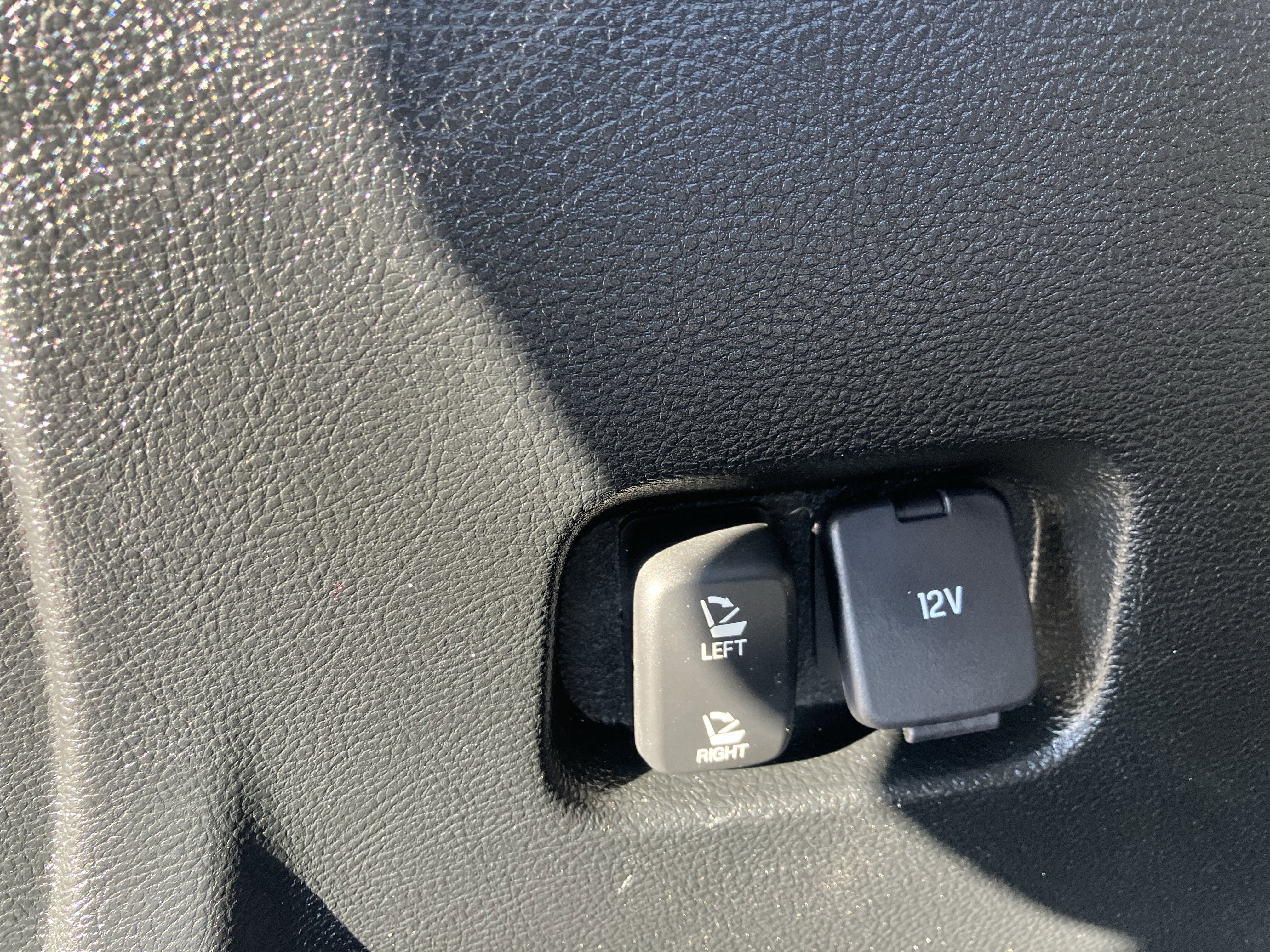 Certified 2022 Ford Edge SEL w/ Convenience Package AWD/4WD image 15