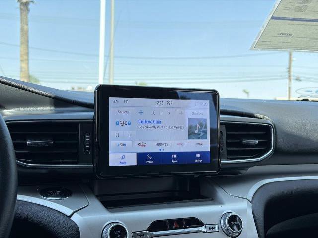 Certified 2022 Ford Explorer XLT w/ Equipment Group 202A image 13