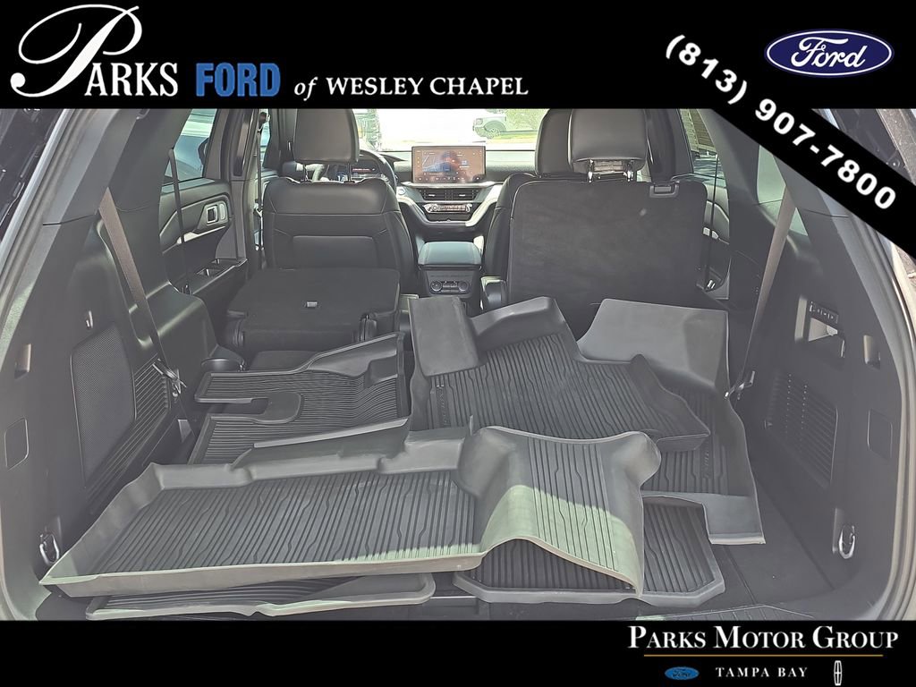 Certified 2025 Ford Explorer ST w/ Sun And Sound Package AWD/4WD image 8
