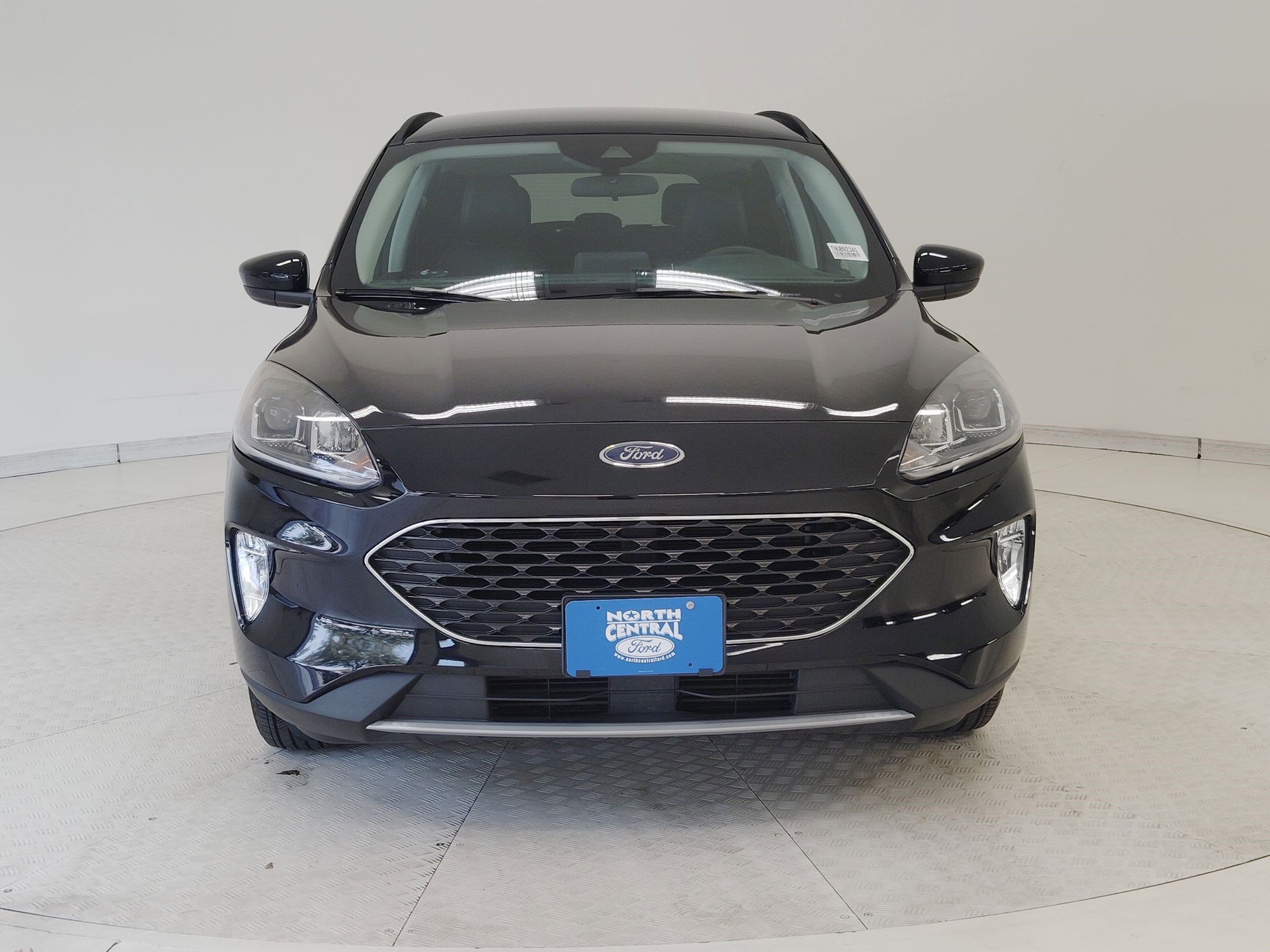 Certified 2022 Ford Escape SEL image 9