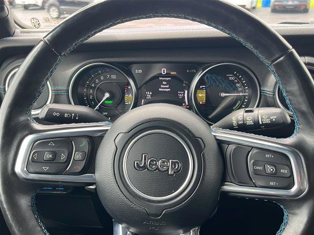 Used 2022 Jeep Wrangler Unlimited Rubicon 4xe w/ Cold Weather Group AWD/4WD image 21