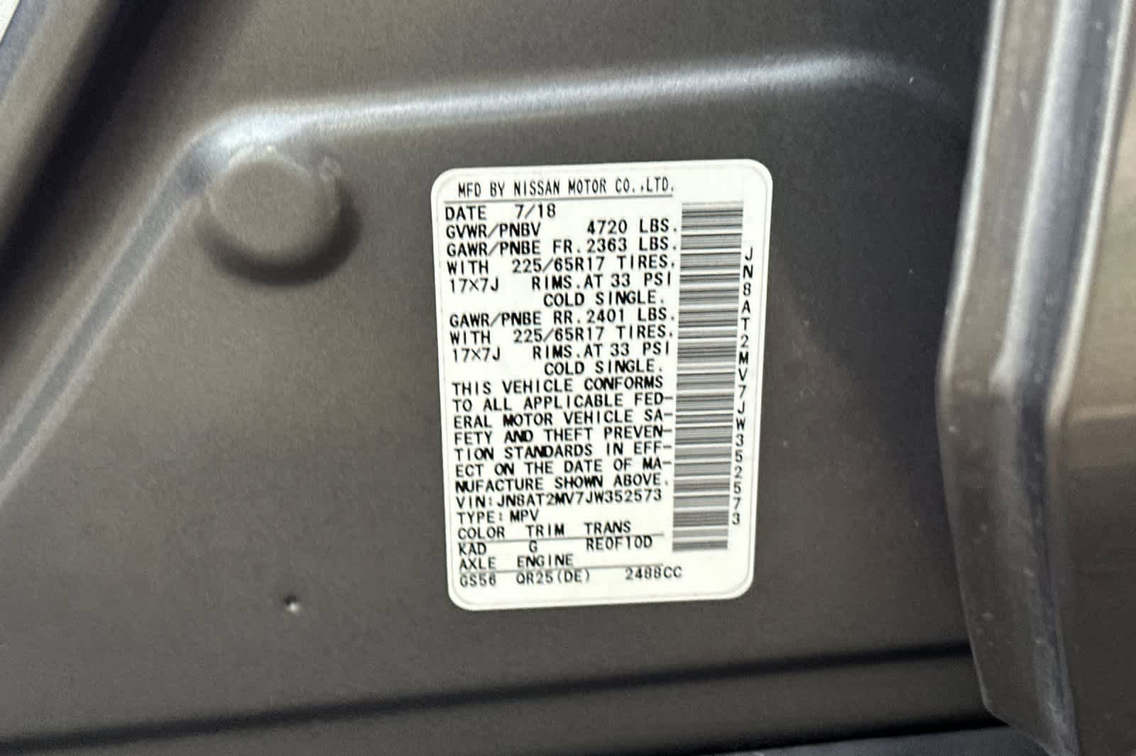 Used 2018 Nissan Rogue SV image 28