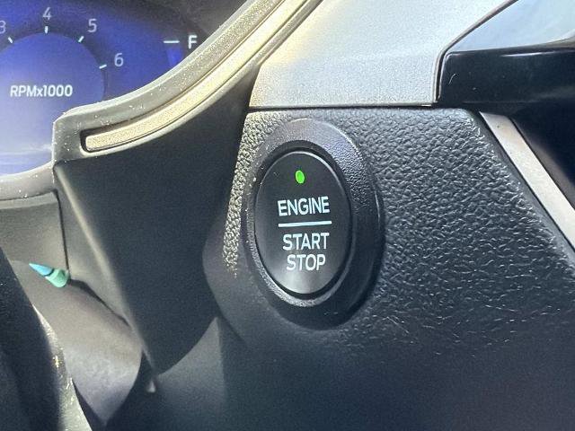 Certified 2022 Ford Escape SEL w/ Technology Package FWD image 23