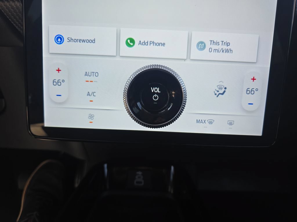 Certified 2025 Ford Mustang Mach-E Select RWD image 31