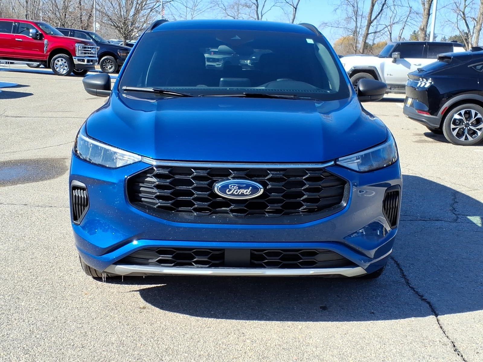 Certified 2023 Ford Escape ST-Line w/ Equipment Group 301A FWD image 2