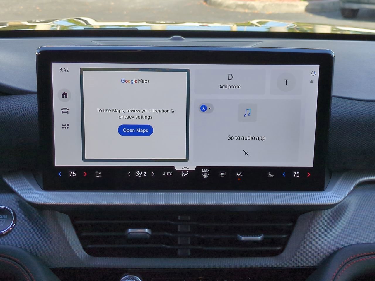 Certified 2025 Ford Explorer ST-Line w/ Premium Package image 18