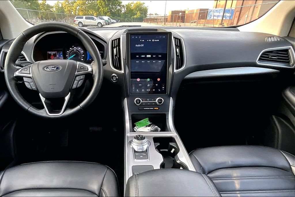Certified 2024 Ford Edge SEL w/ Convenience Package AWD/4WD image 14