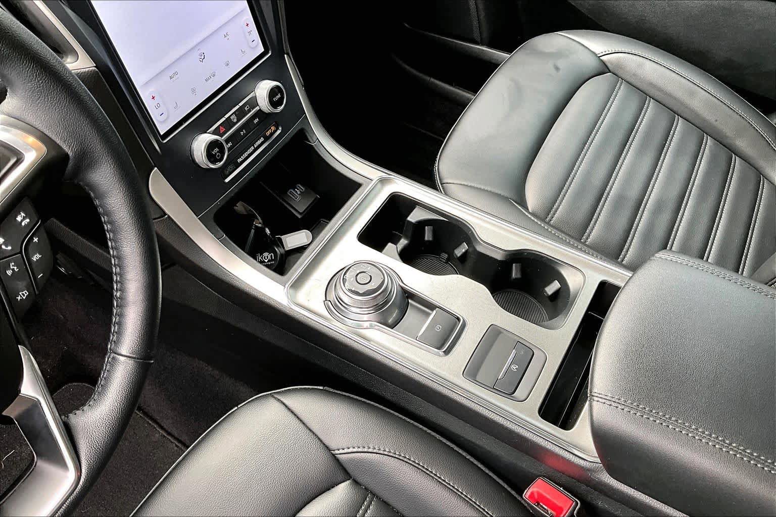 Certified 2022 Ford Edge SEL w/ Convenience Package AWD/4WD image 17