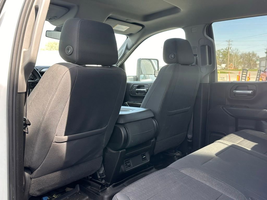 Used 2020 Chevrolet Silverado 3500 LT image 13