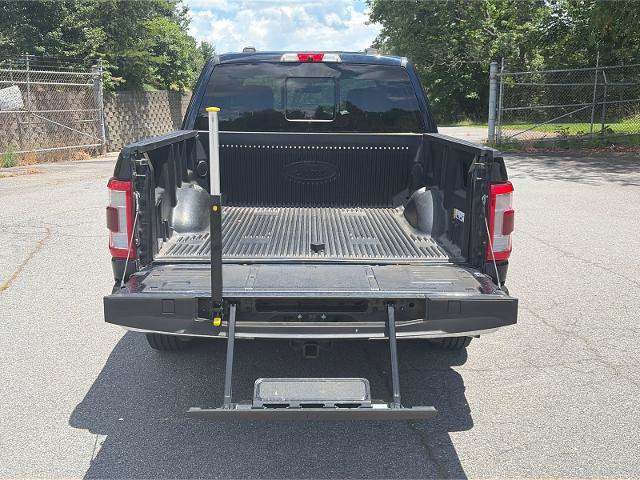 Certified 2021 Ford F150 Lariat RWD image 4